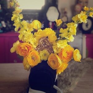 Yellow drag burlesque Halloween headdress